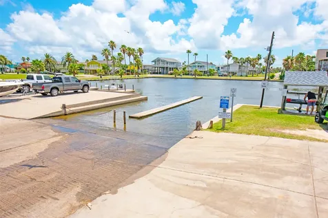 21801 Zachary Drive Galveston TX 77554