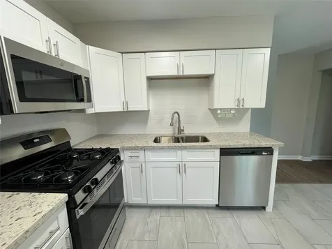 7634 Belbay Street Houston TX 77033
