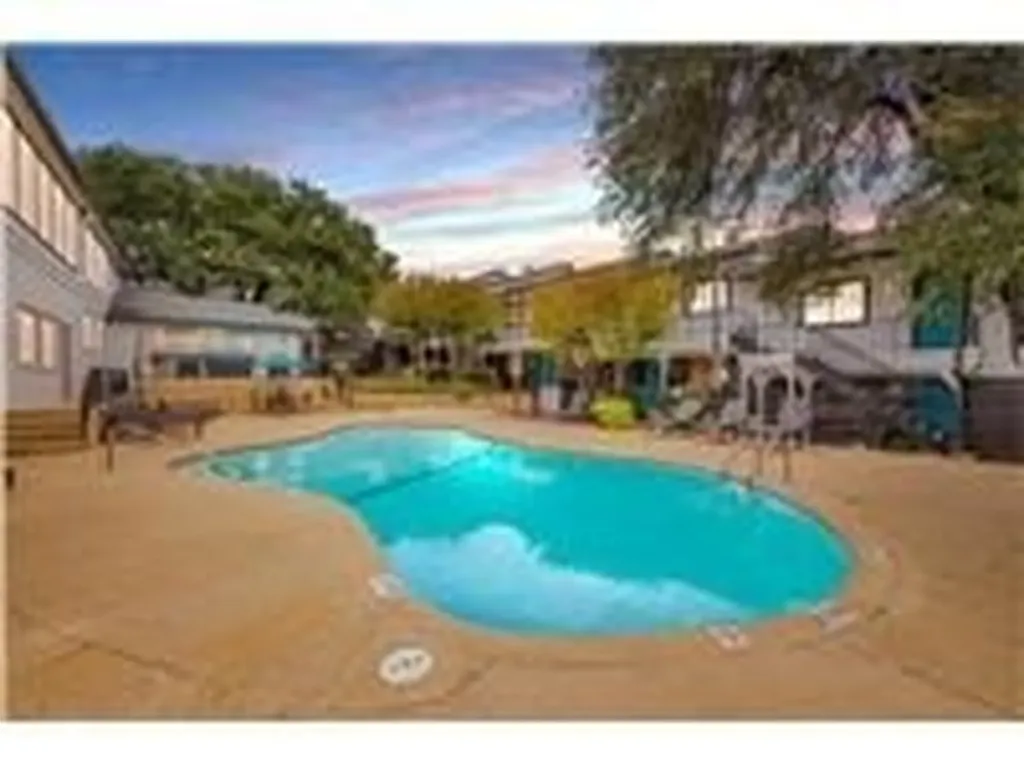 8100 N Mopac Expressway 17-278 Austin TX 78759