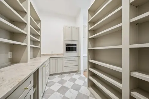 1227 Howard Lane Bellaire TX 77401