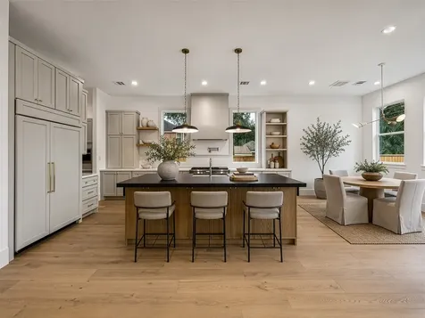 1227 Howard Lane Bellaire TX 77401