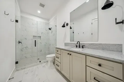 1227 Howard Lane Bellaire TX 77401