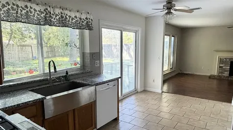 7771 Springville Drive Houston TX 77095