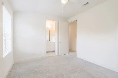 4817 Martin Oaks Lane Houston TX 77018