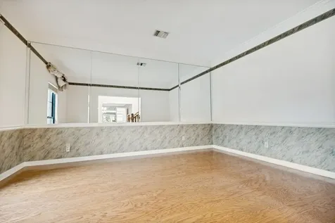 2439 Hodges Bend Circle Sugar Land TX 77479
