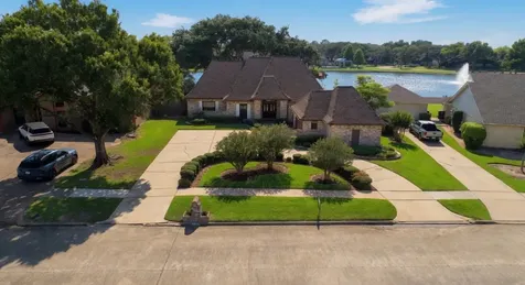 2439 Hodges Bend Circle Sugar Land TX 77479