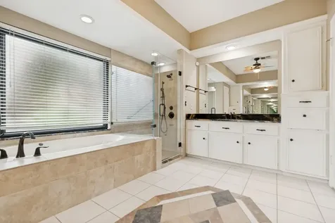 2439 Hodges Bend Circle Sugar Land TX 77479