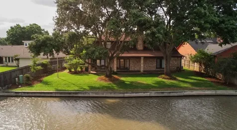 2439 Hodges Bend Circle Sugar Land TX 77479