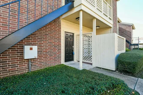 2121 El Paseo Street 1805 Houston TX 77054