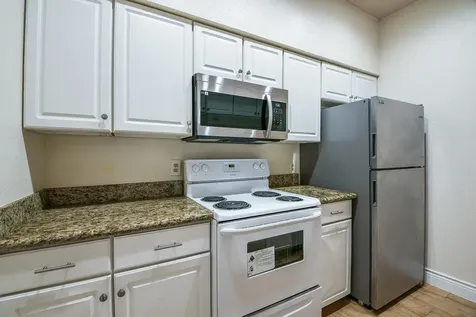2121 El Paseo Street 1805 Houston TX 77054