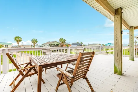 433 Seabean Street Surfside Beach TX 77541