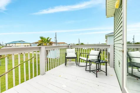 433 Seabean Street Surfside Beach TX 77541