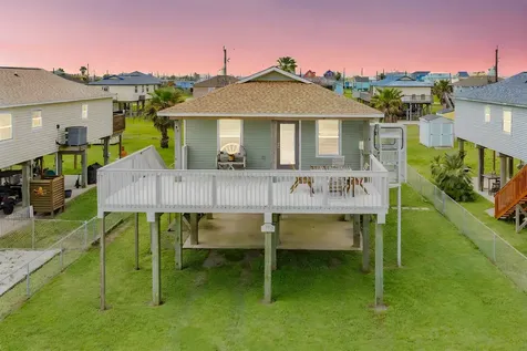 433 Seabean Street Surfside Beach TX 77541