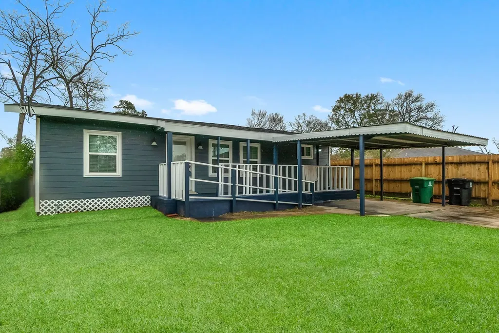 4622 Firnat Street Houston TX 77016