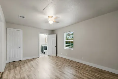 4622 Firnat Street Houston TX 77016