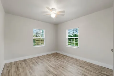 4622 Firnat Street Houston TX 77016
