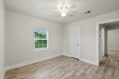 4622 Firnat Street Houston TX 77016