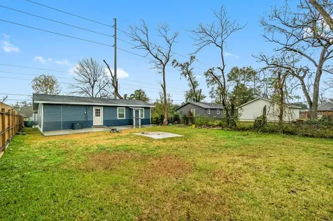 4622 Firnat Street Houston TX 77016