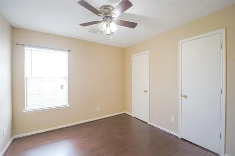 9611 Prairie Dog Run Sugar Land TX 77498