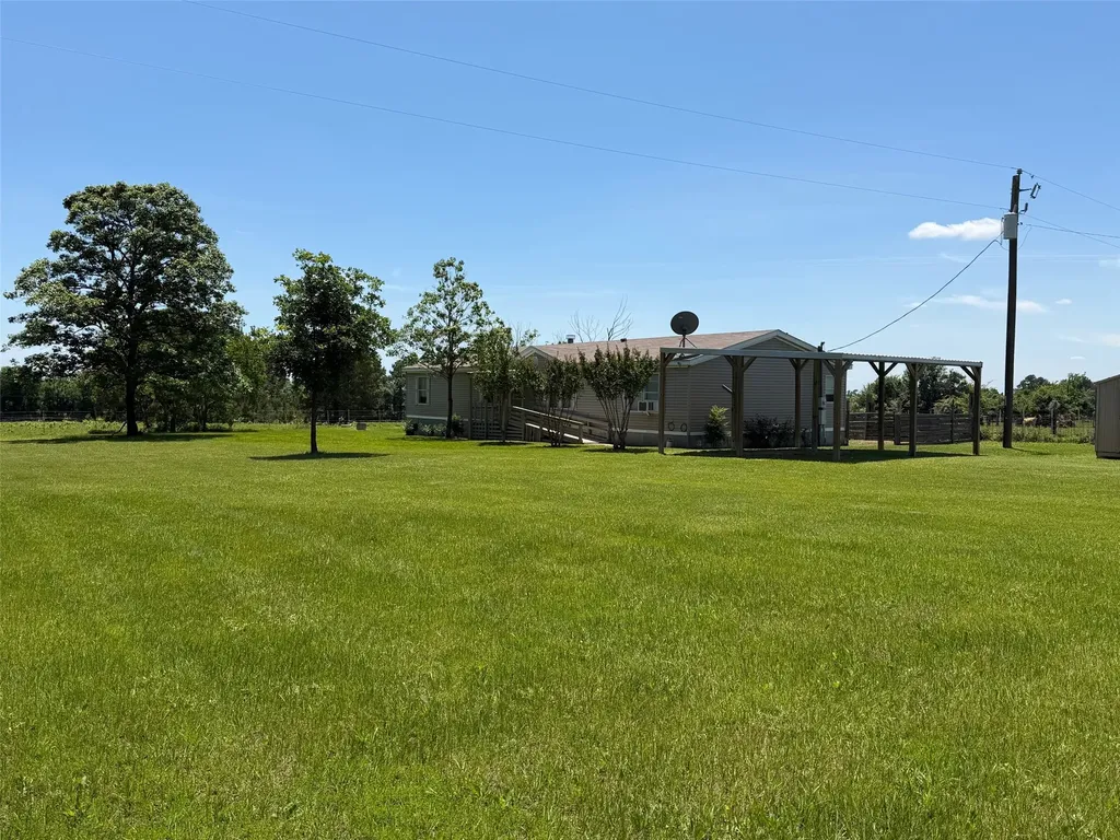 521 County Road 3070 Crockett TX 75835