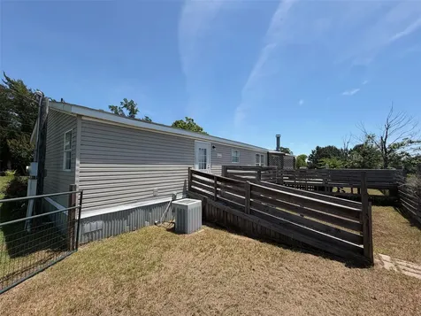 521 County Road 3070 Crockett TX 75835