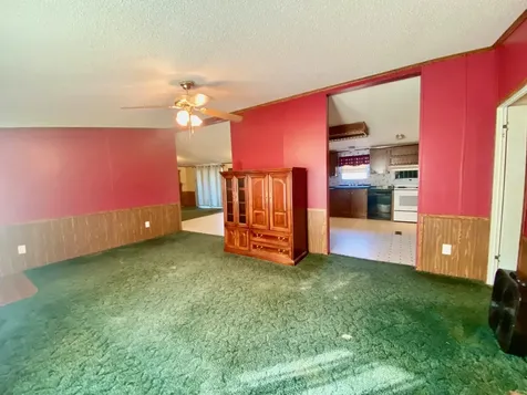 521 County Road 3070 Crockett TX 75835