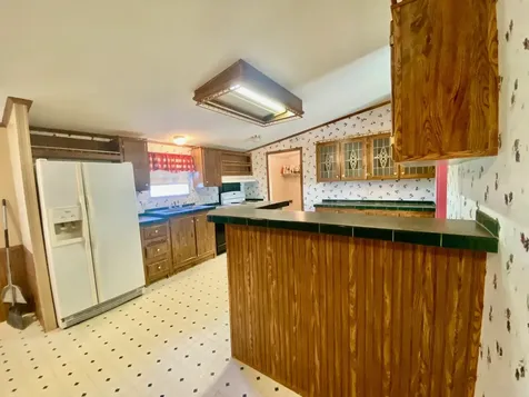 521 County Road 3070 Crockett TX 75835
