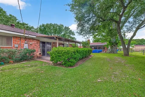 2220 Ripple Creek Drive Rosenberg TX 77471