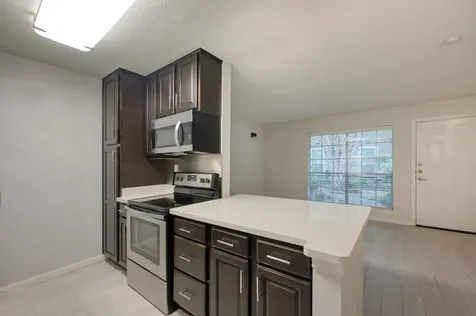 1860 White Oak Drive 207 Houston TX 77009
