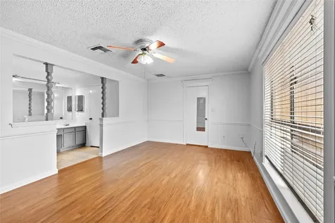 6327 Lynkat Lane Houston TX 77083