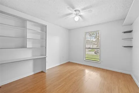 6327 Lynkat Lane Houston TX 77083