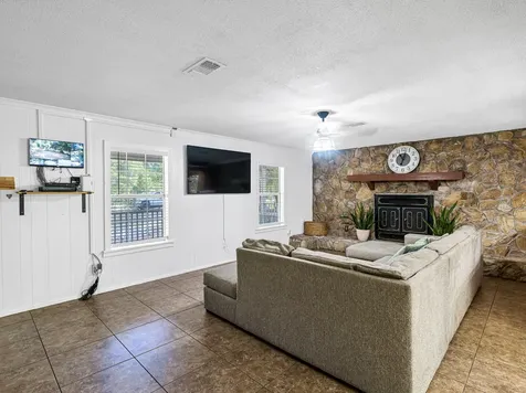 1512 County Road 3709 Splendora TX 77372