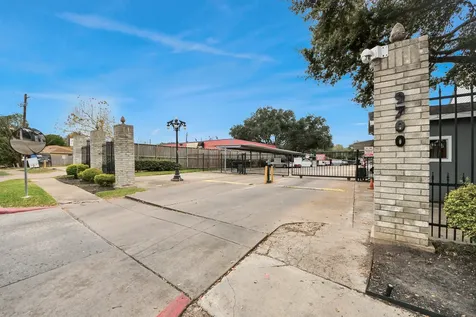 9700 Leawoo Boulevard 1002 Houston TX 77099