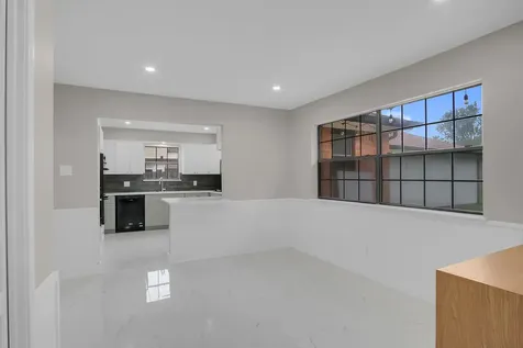 1119 Trowbridge Drive Houston TX 77062