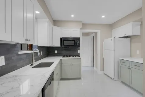1119 Trowbridge Drive Houston TX 77062