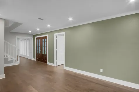 1119 Trowbridge Drive Houston TX 77062