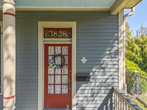 3828 Bernardo De Galvez Avenue Galveston TX 77550