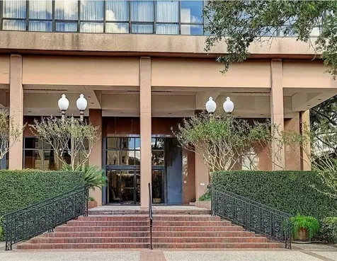 5150 Hidalgo Street 1503 Houston TX 77056