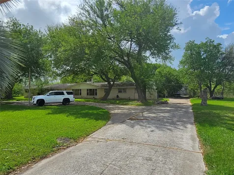 1218 E Pasadena Boulevard Deer Park TX 77536