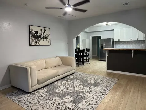 125 N Shirley Street Alvin TX 77511