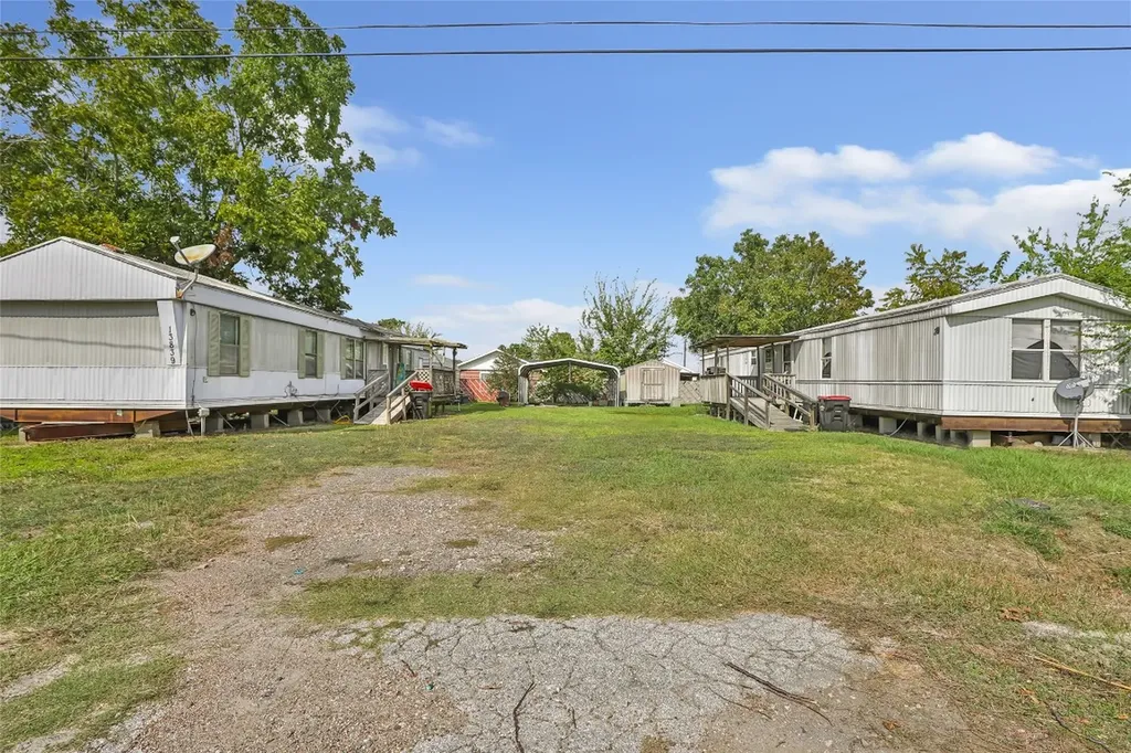 13839 Laredo Street Houston TX 77015