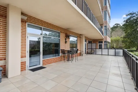 3 Waterway Court 1b The Woodlands TX 77380
