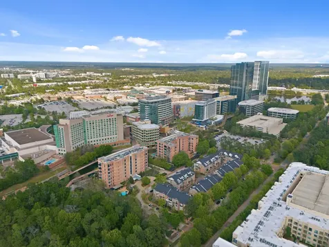 3 Waterway Court 1b The Woodlands TX 77380