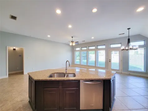 106 Colina Vista Way Montgomery TX 77316