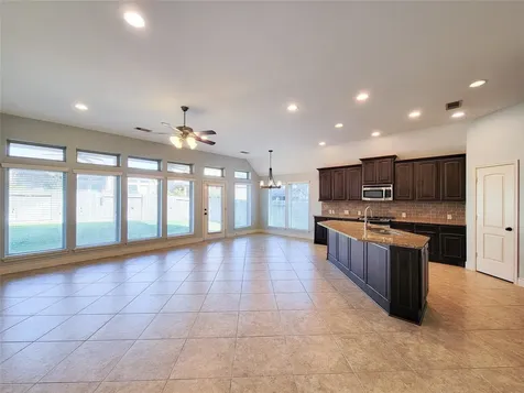 106 Colina Vista Way Montgomery TX 77316