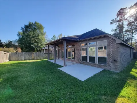 106 Colina Vista Way Montgomery TX 77316