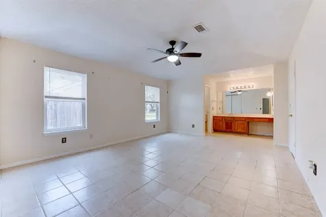 18015 Brooknoll Drive Houston TX 77084