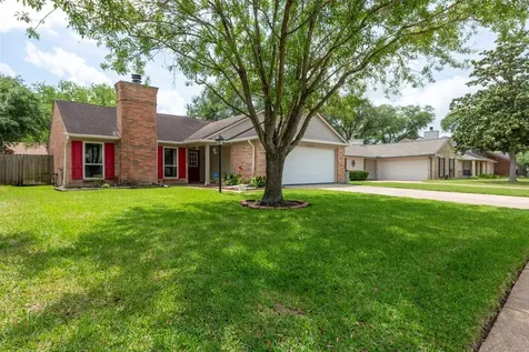 18015 Brooknoll Drive Houston TX 77084