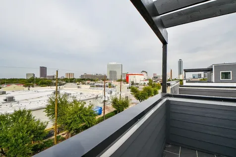 5609 Val Verde Street A Houston TX 77057