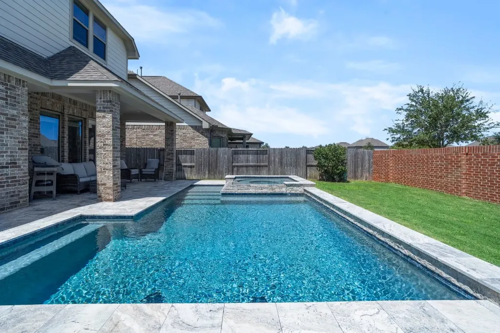 2106 Ironwood Pass Drive Missouri City TX 77459